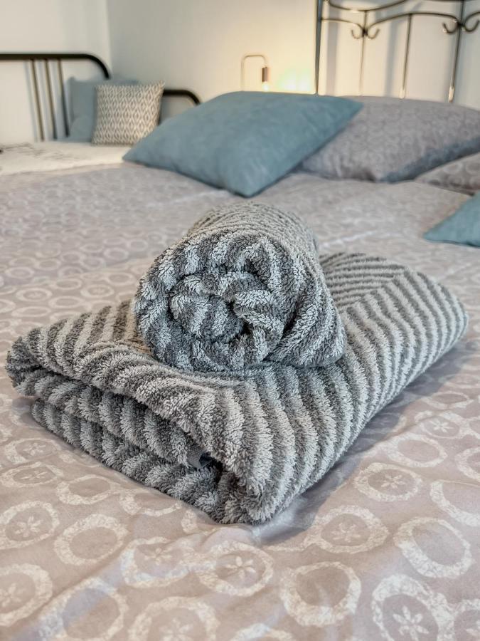 Schoene Helle & Gemuetliche Wohnung In Altstadtnaehe Erfurt Ngoại thất bức ảnh