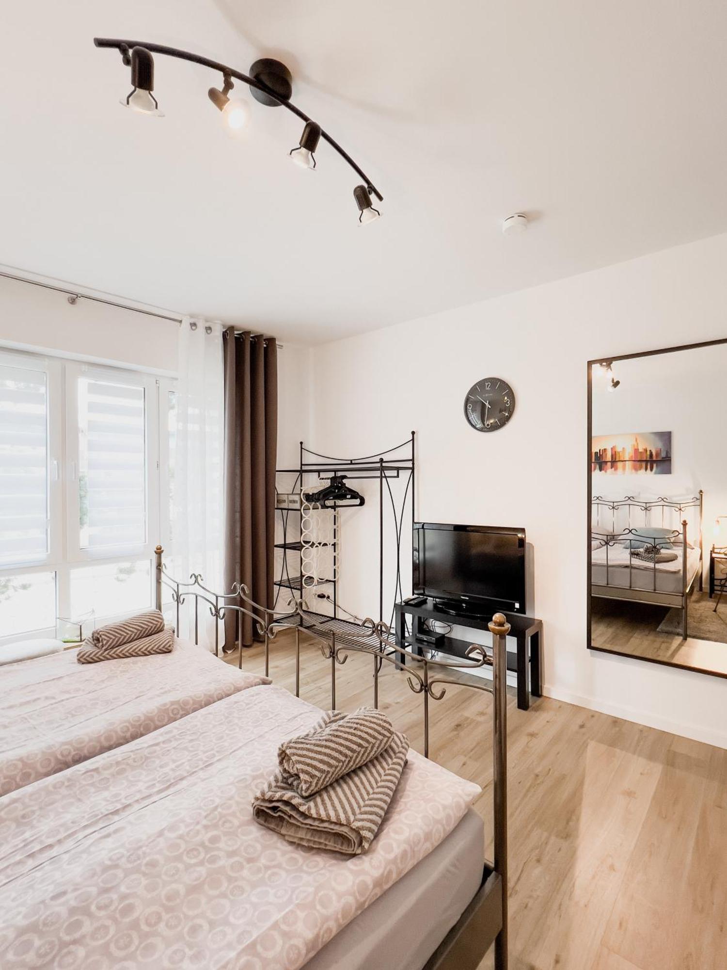 Schoene Helle & Gemuetliche Wohnung In Altstadtnaehe Erfurt Phòng bức ảnh